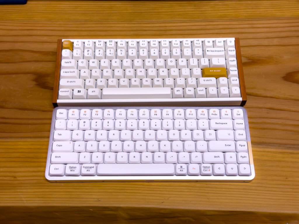 Keychron K2 HE スペシャルエディション LofreeのFlowと比較